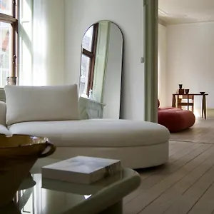 https://apt-langhoff-juul.aarhushotels.net